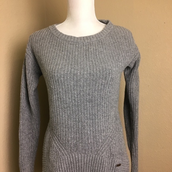 **SOLD**  TOMS Target silver & gray pullover sweater, size S - Picture 7 of 8